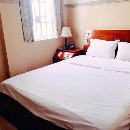 Thanh An Hotel Хошимін Екстер'єр фото